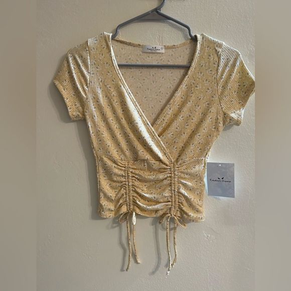 Rebellious Dreamer Tops - Rebellious dreamer yellow floral surplice top size Small NWT